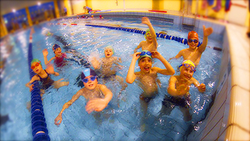 Piscina di Santa Giustina - scuola di nuoto per bambini e ragazzi